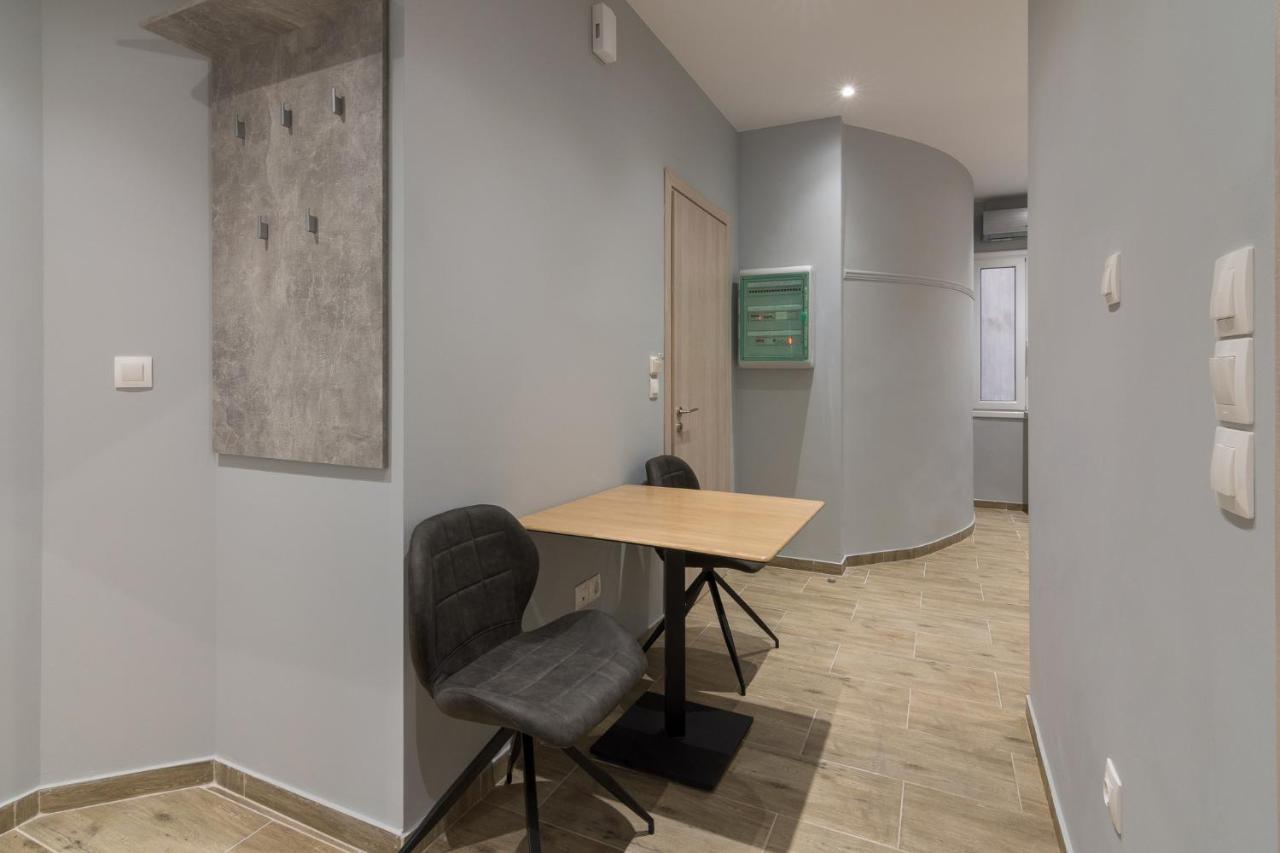 Great Located Apartment For 4Ppl #2 Athens Exterior photo